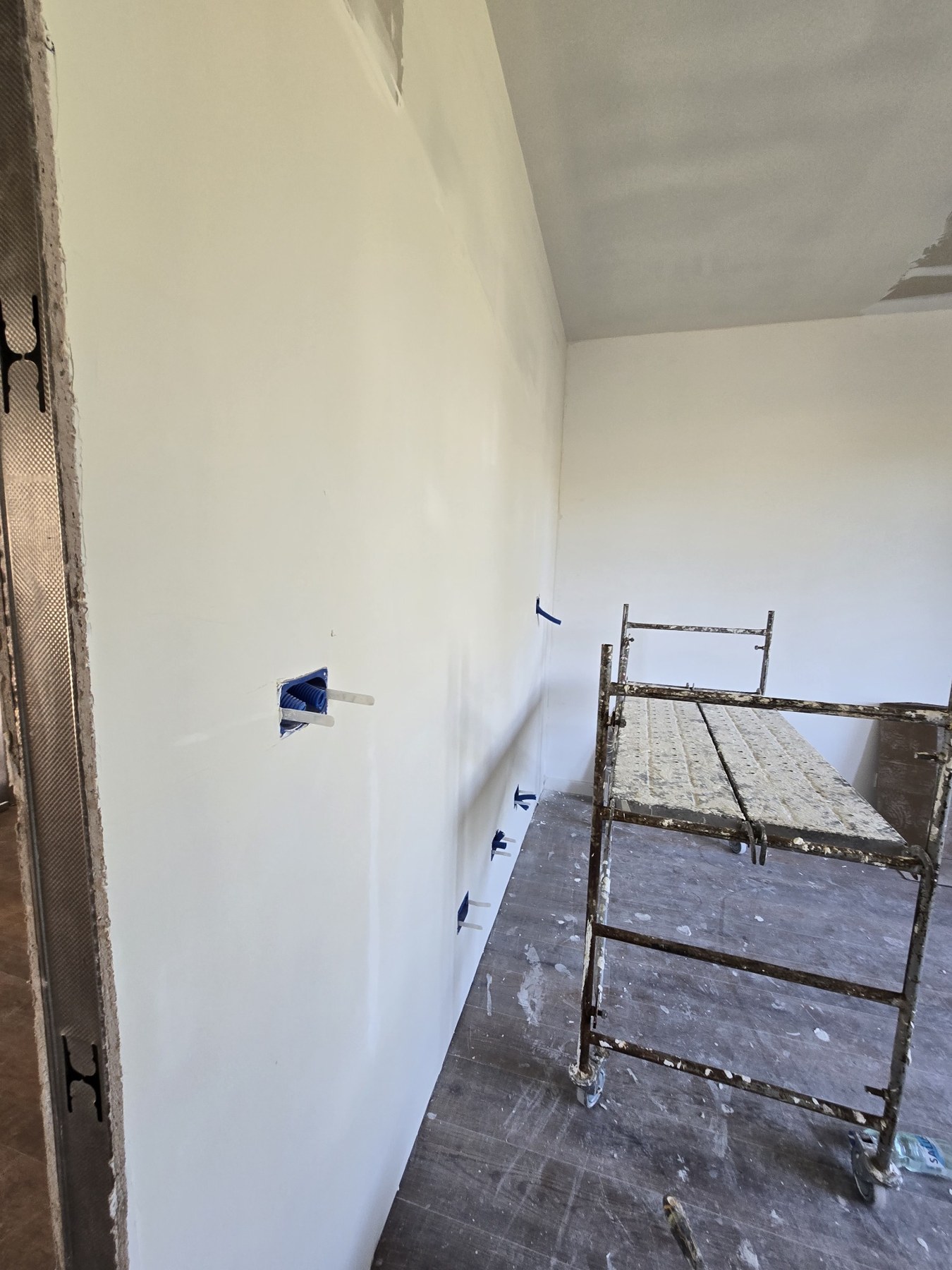 Tratamiento de superficies interiores